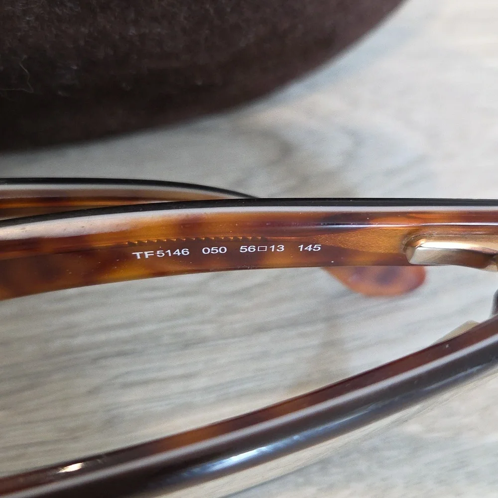 Tom Ford TF5146